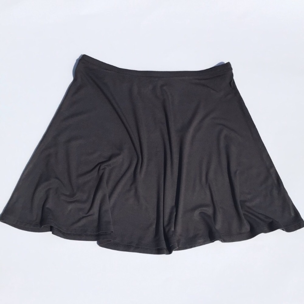 Express | Gray Casual Flowy Skater Skirt